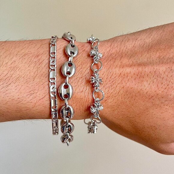 y2k grunge silver cross pendant bracelet - Picture 4 of 8